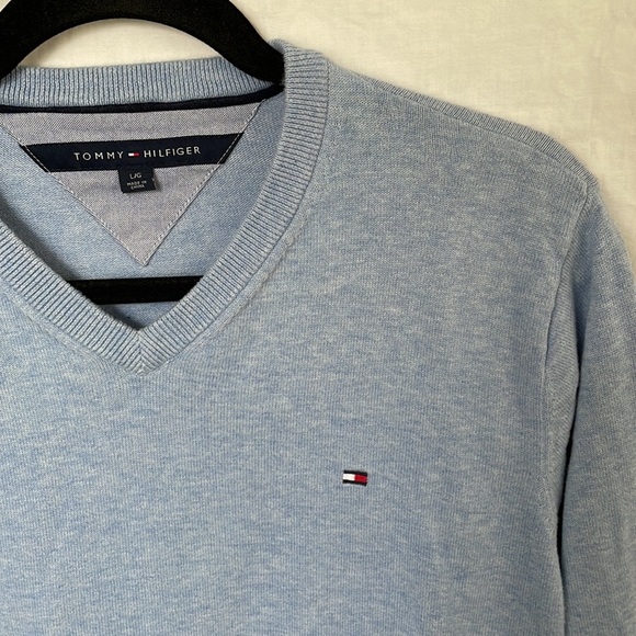 Tommy Hilfiger Sweater Size L - Picture 2 of 5